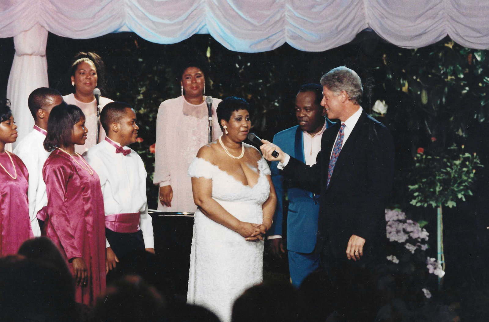 June 20, 1994 Eastern Choir with Aretha Franklin and Lou Rawls, In Performance at the White House, PBS special with President Bill Clinton